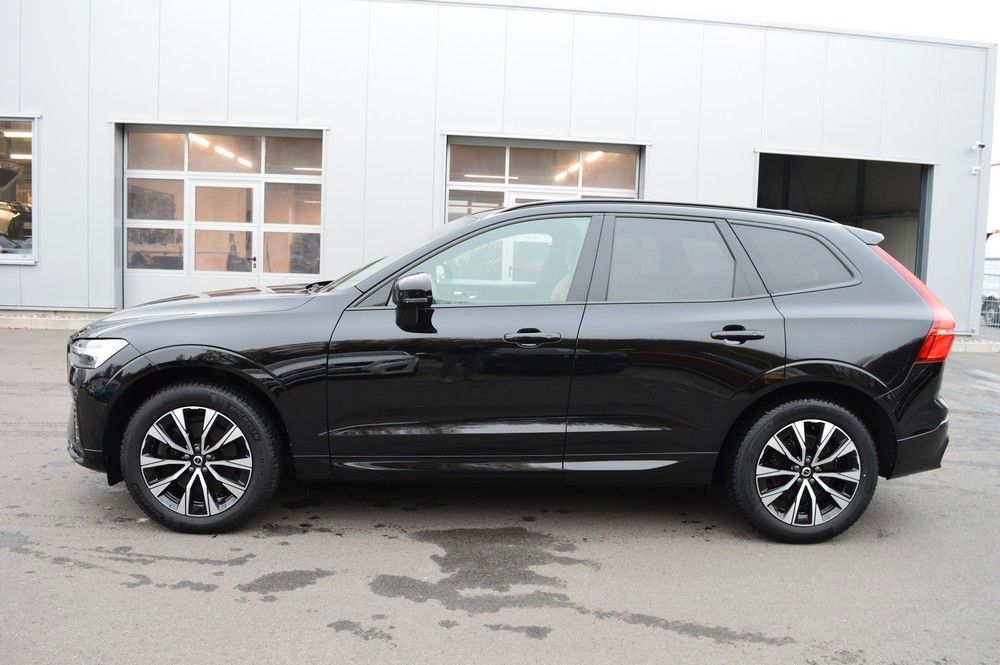 Volvo XC60 B4 D AWD Plus Dark Auto *Nappa Amber+AHK+WR