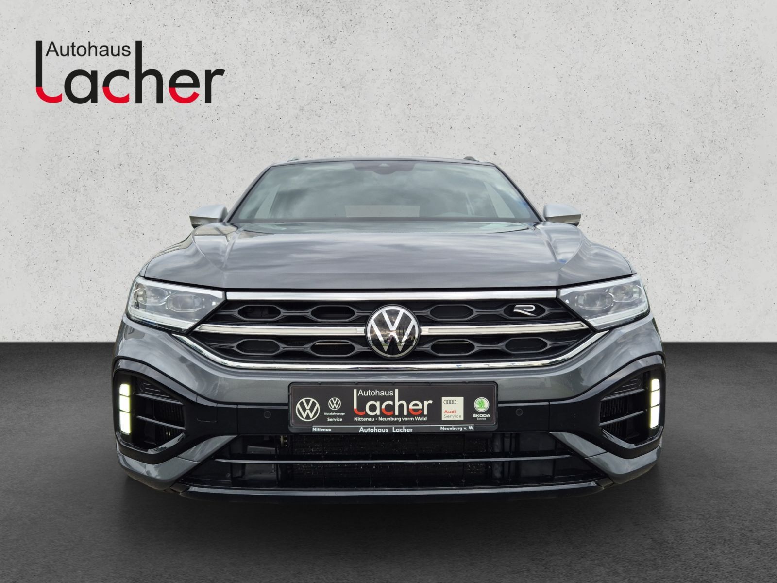 Volkswagen T-Roc R 2.0 TSI DSG 4M - Samsaru's Car Outlet