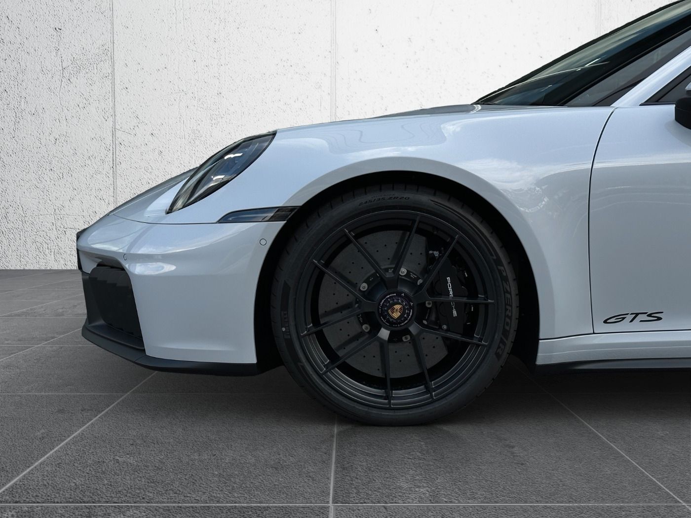 Porsche 992 911 Targa 4 GTS Burmester Lift Sportsitze