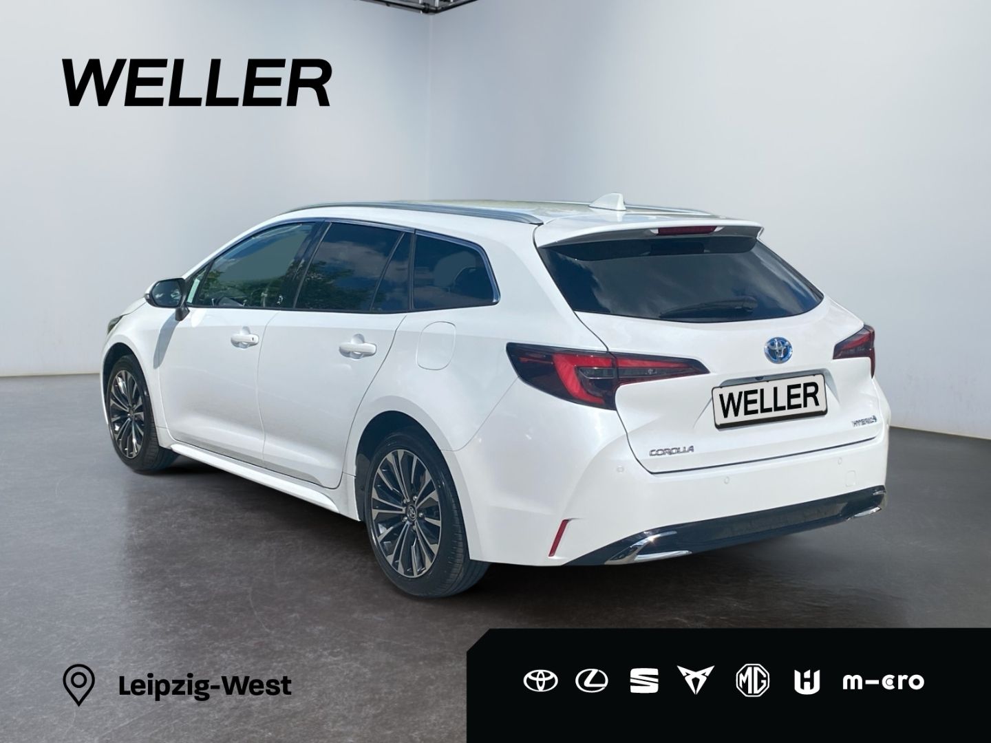 Toyota Corolla 2.0 Hybrid TS - Samsaru's Car Outlet