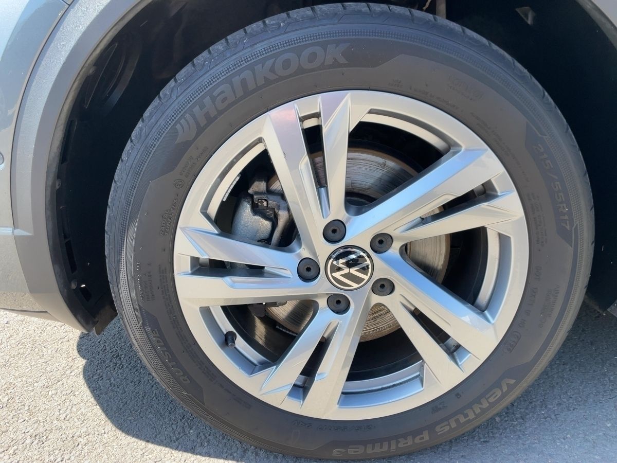 Volkswagen T-Roc 2.0 TDI 4Motion R-Line - Samsaru's Car Outlet