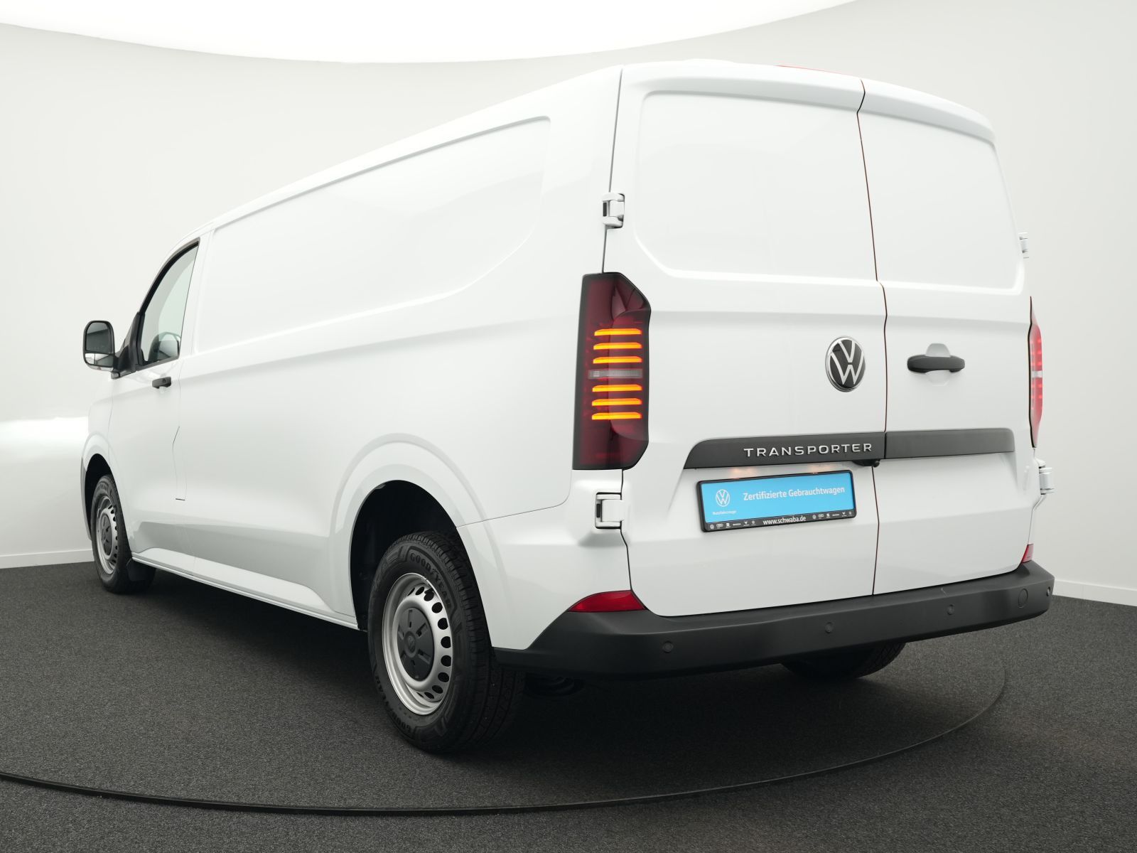 Volkswagen T7 Kasten Transporter LR/Lang 2.0 TDI *LED*KAM*