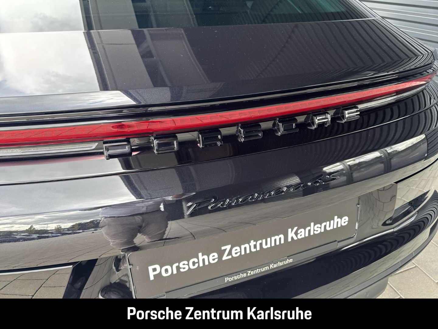 Porsche Panamera 4S E-Hybrid HA-Lenkung Active-Ride BOSE