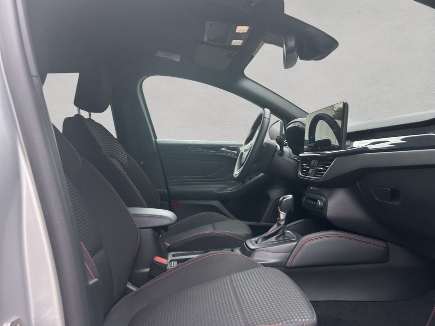 Ford Focus Turnier 1.0 EcoBoost Hybrid Aut. ST-LINE X