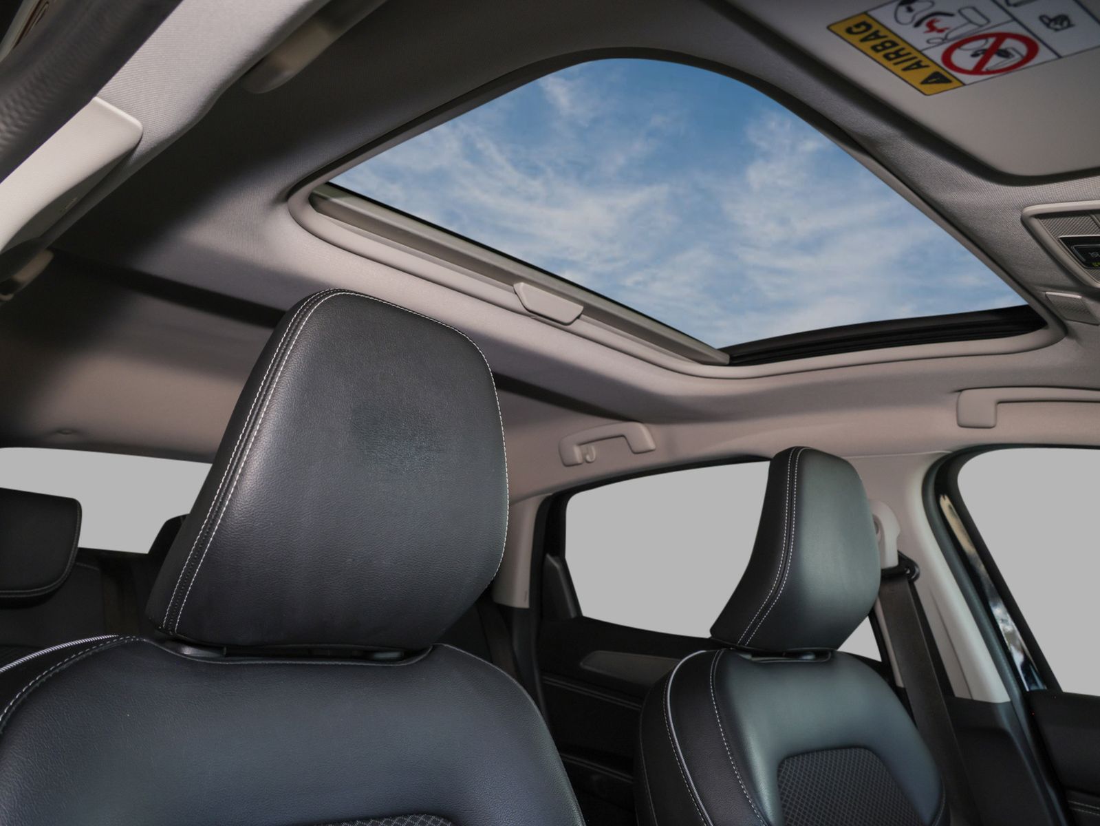Renault Arkana Techno E-Tech+Full Hybrid 145 - Samsaru's Car Outlet