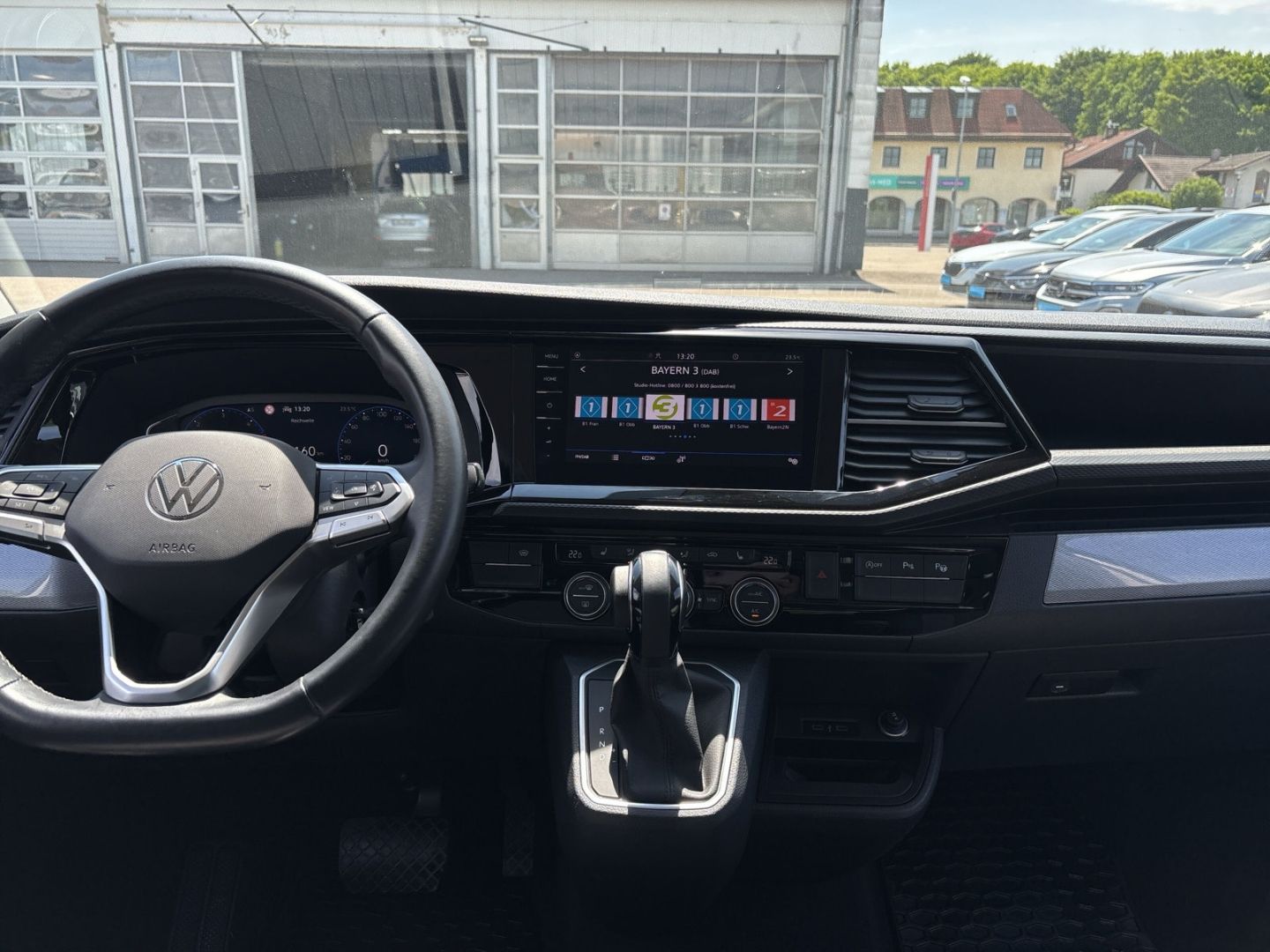 Volkswagen T6.1 Multivan 2,0 TDI Generation SIX 4M LED Kame