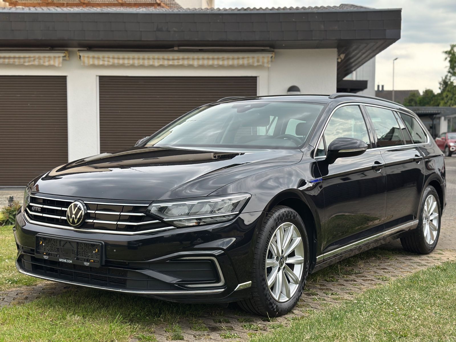 Volkswagen Passat Variant GTE 1.4 TSI Hybrid - Samsaru's Car Outlet