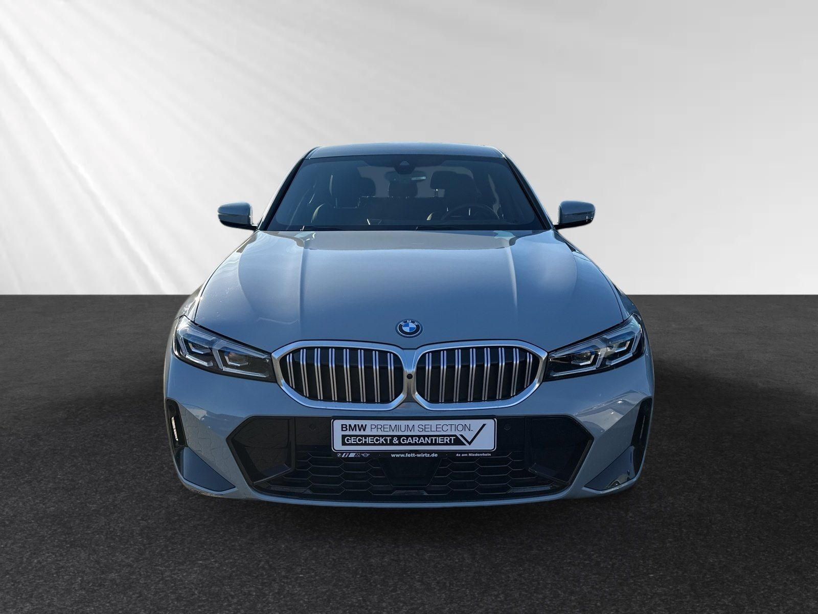 BMW 330e xDrive M Sport|Head-Up|Stop&Go|PA+|DA