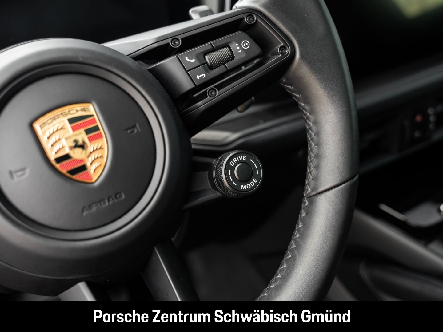 Porsche Cayenne Black Edition InnoDrive Head-Up BOSE LED