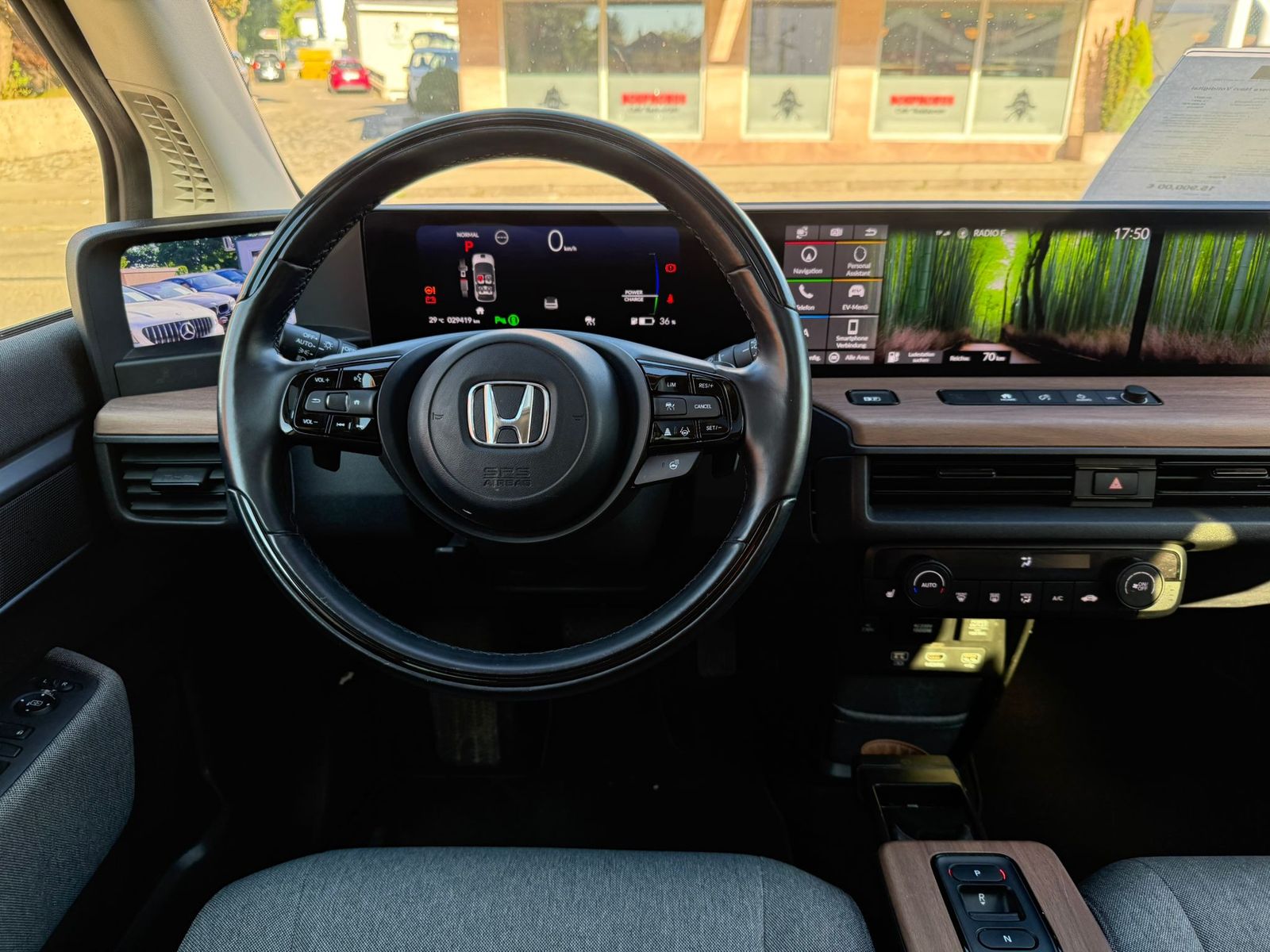 Honda e Advance 360 Kamera Navi Volldigital