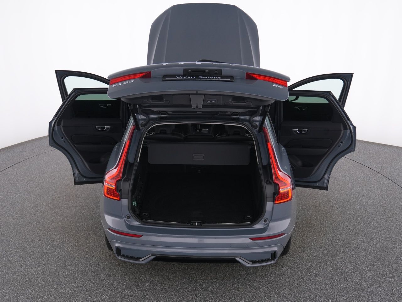 Volvo XC60 B4 Plus Dark+WINTERPAK+MEMORY+LM20+RFK+DAB+