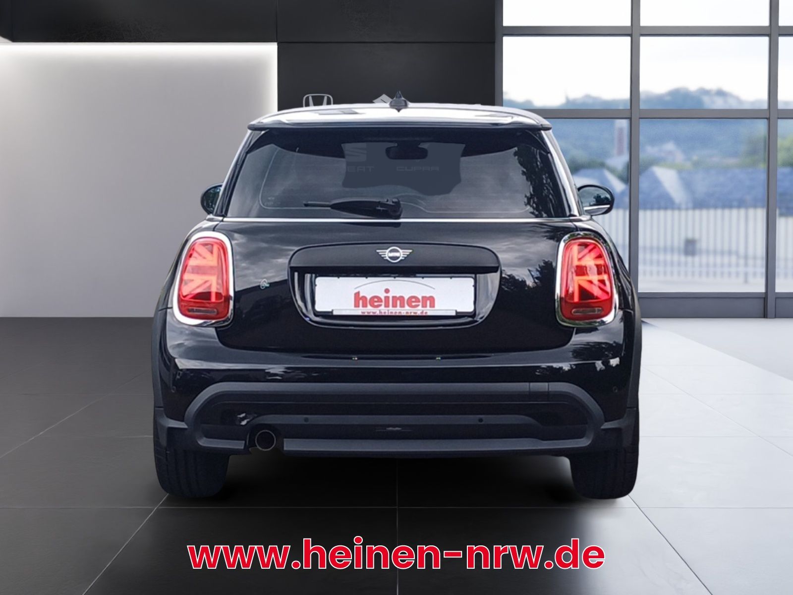 MINI One Classic - Samsaru's Car Outlet