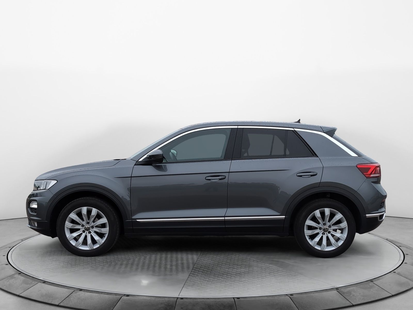 Volkswagen T-Roc 1.5TSI Sport DSG - Samsaru's Car Outlet