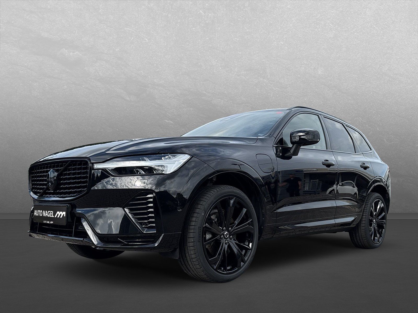 Volvo XC60 Black Edition Plus, T6 AWD Plug-in+ AHK