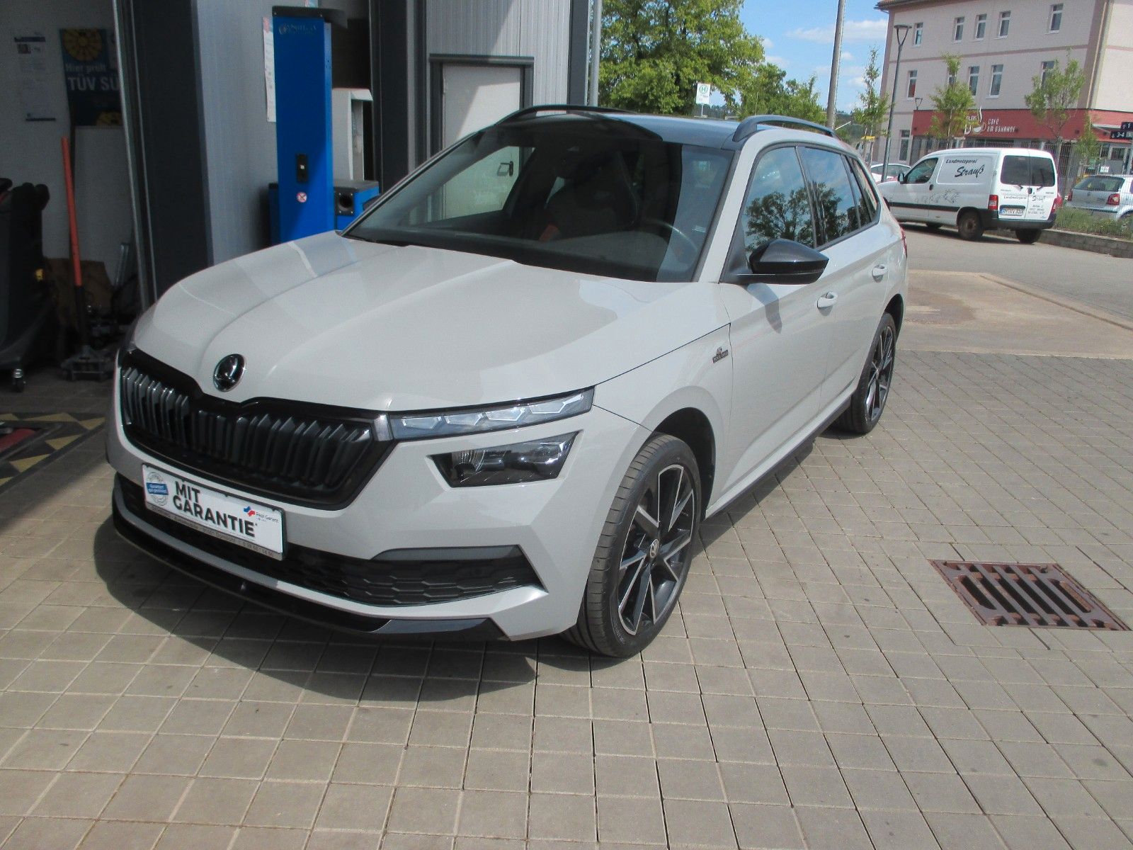 Skoda Kamiq 1.0 TSI Monte Carlo - Samsaru's Car Outlet