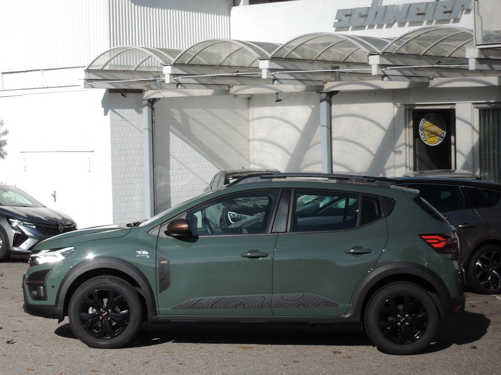 Dacia Sandero TCe 90 CVT Stepway Extreme  GJR,Glasdach