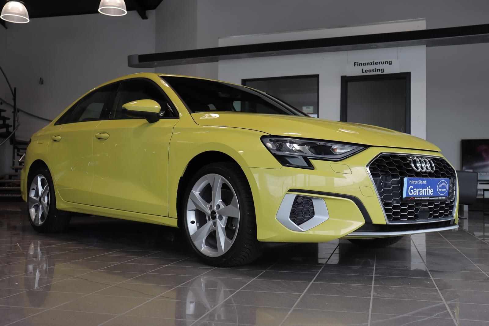 Audi A3 Lim. 1.0 TFSI S tronic advanced S-LINE