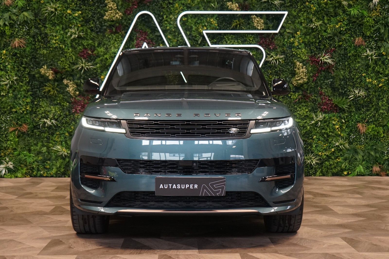 Range Rover Sport D350 AUTOBIO - Samsaru's Car Outlet