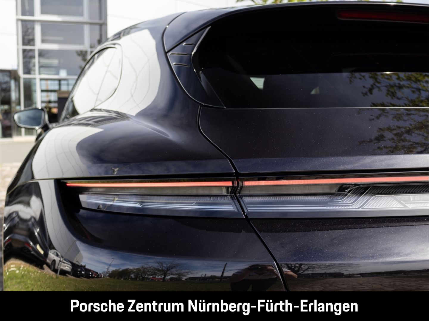 Porsche Taycan 4S Sport Turismo InnoDrive HUD HD-Matrix-