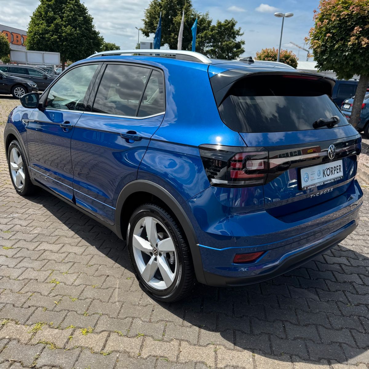 Volkswagen T-Cross Style - Samsaru's Car Outlet