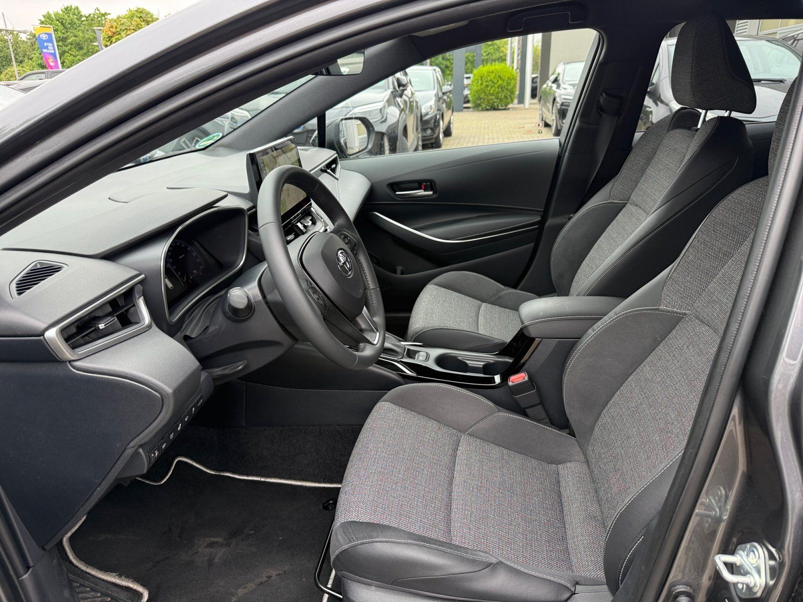 Toyota Corolla TS Teamplayer Technik *inkl. Winterräder