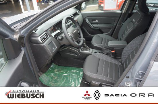 Dacia Duster TCe 150 EDC Journey - Samsaru's Car Outlet