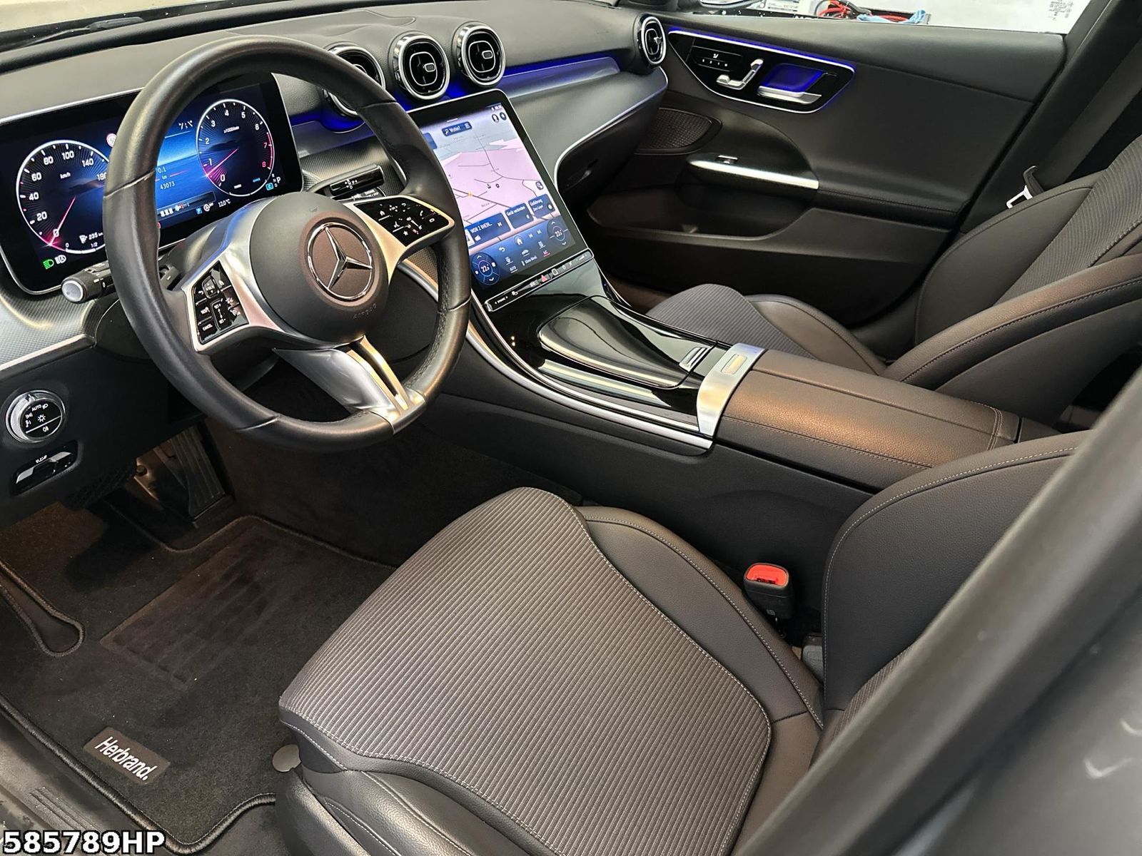 Mercedes-Benz C 180 Avantgarde - Samsaru's Car Outlet