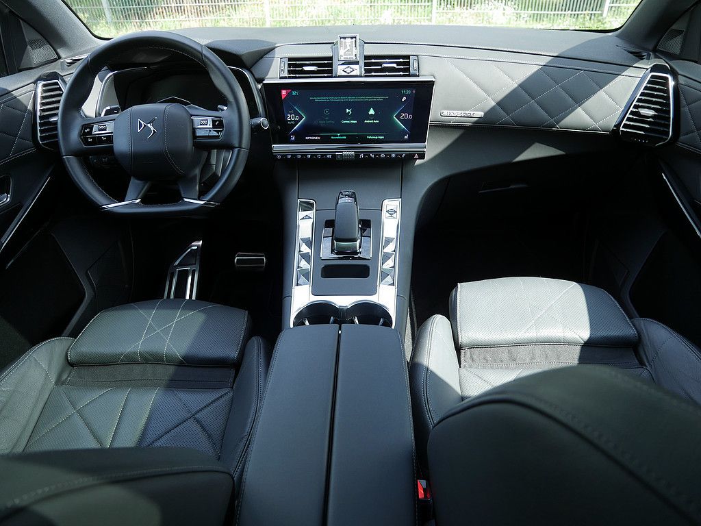 DS Automobiles DS 7 Crossback Rivoli E-Tense 225 ACC LED PANO