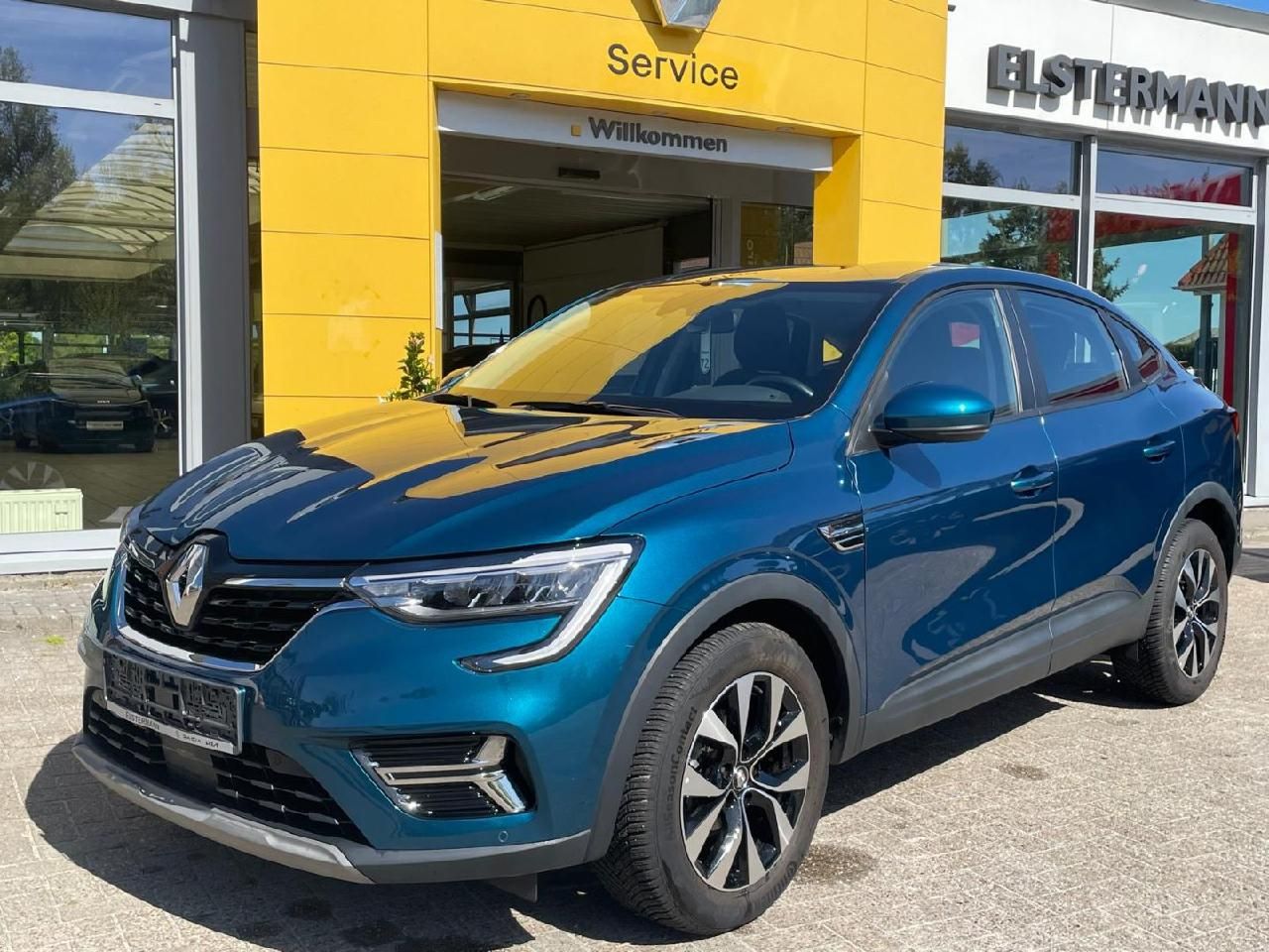 Renault Arkana TCe 140 Zen - Samsaru's Car Outlet