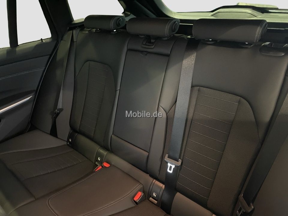 BMW 330e xDrive Touring Sport Line - Samsaru's Car Outlet