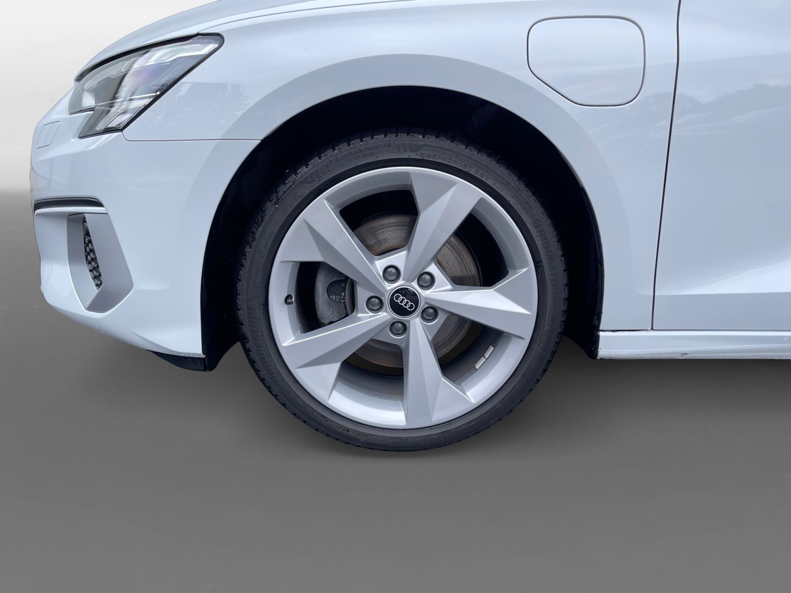 Audi A3 Sportback 40 TFSe S-Line - Samsaru's Car Outlet