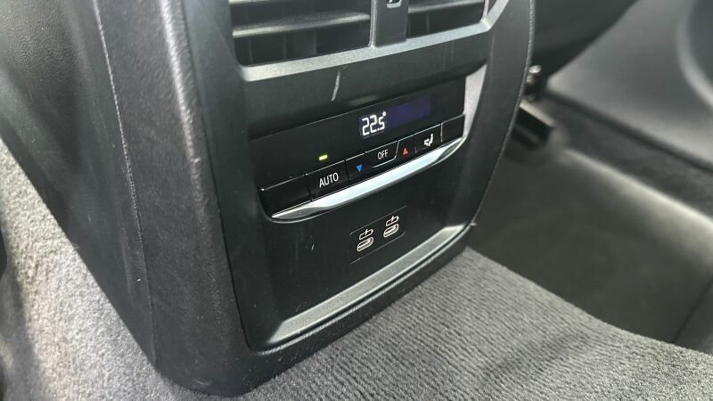 BMW 330e xDrive Touring M Sport Pro AHK ACC 360 PANO