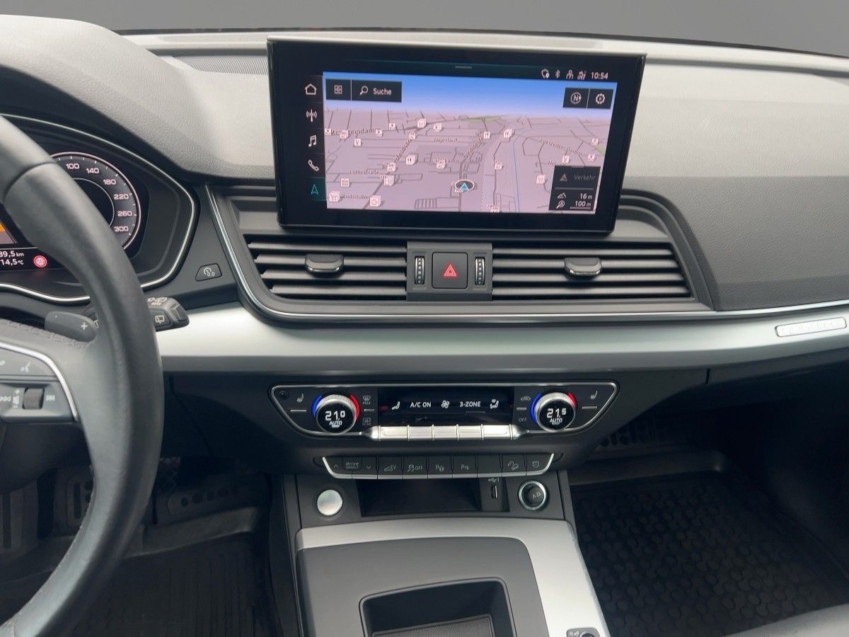 Audi Q5 50 TFSI e S line quattro S tronic Matrix Pano