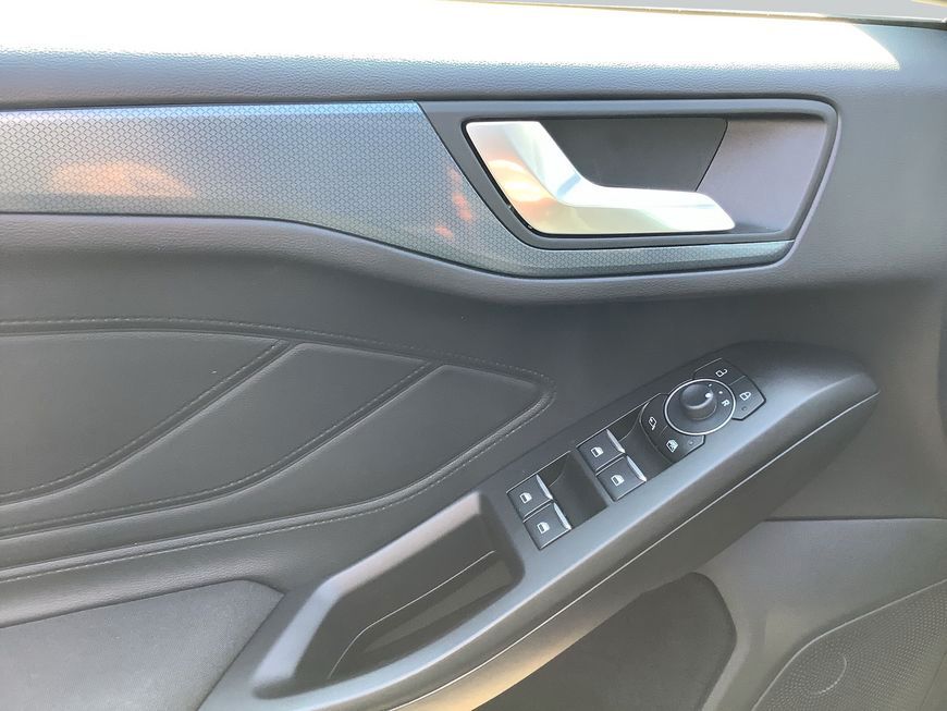 Ford Focus Turnier 1.5 EcoBlue  Aut. ACTIVE X Winterp