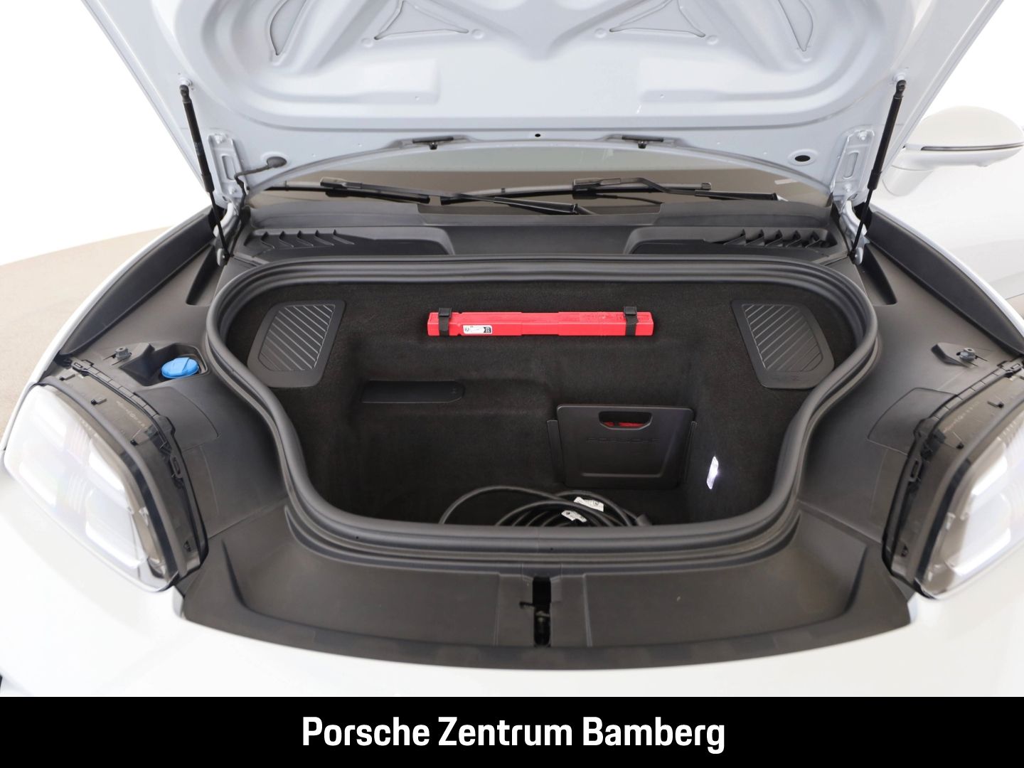 Porsche Macan Turbo/ Burmester/ Akustikglas/ Head-Up uvm