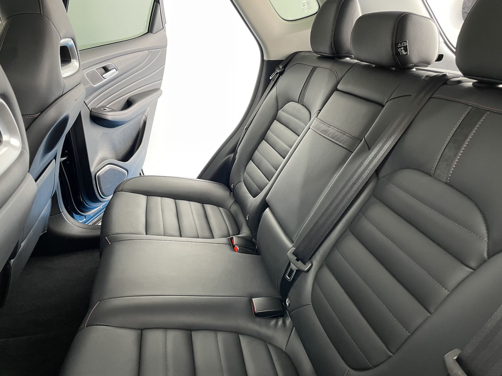 MG EHS PHEV Luxury 360/Pano/Leder/Navi/ACC+/Keyless