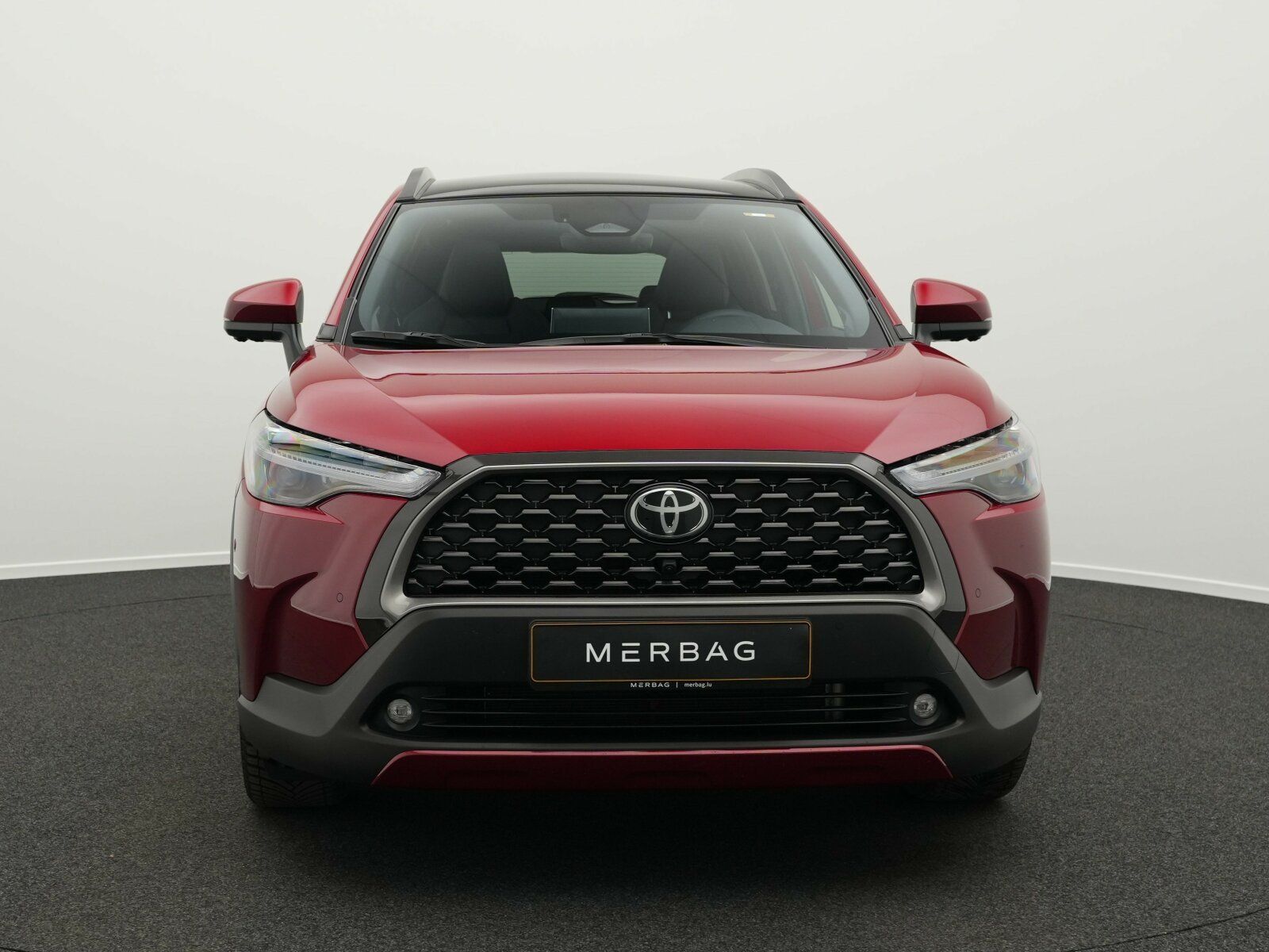 Toyota Corolla Cross 2.0 Hybrid Lounge FWD