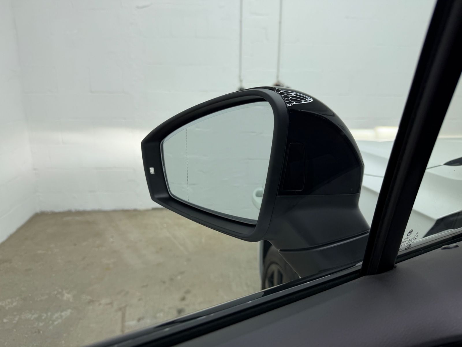 Volkswagen Touareg R 4Motion eHybrid+MATRIX+PANO+HEAD-UP+