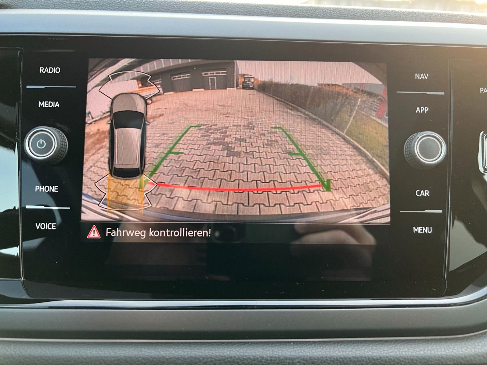 Volkswagen Taigo R-Line - Samsaru's Car Outlet