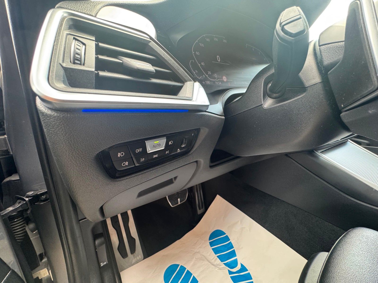 BMW Lim M Sport - Samsaru's Car Outlet