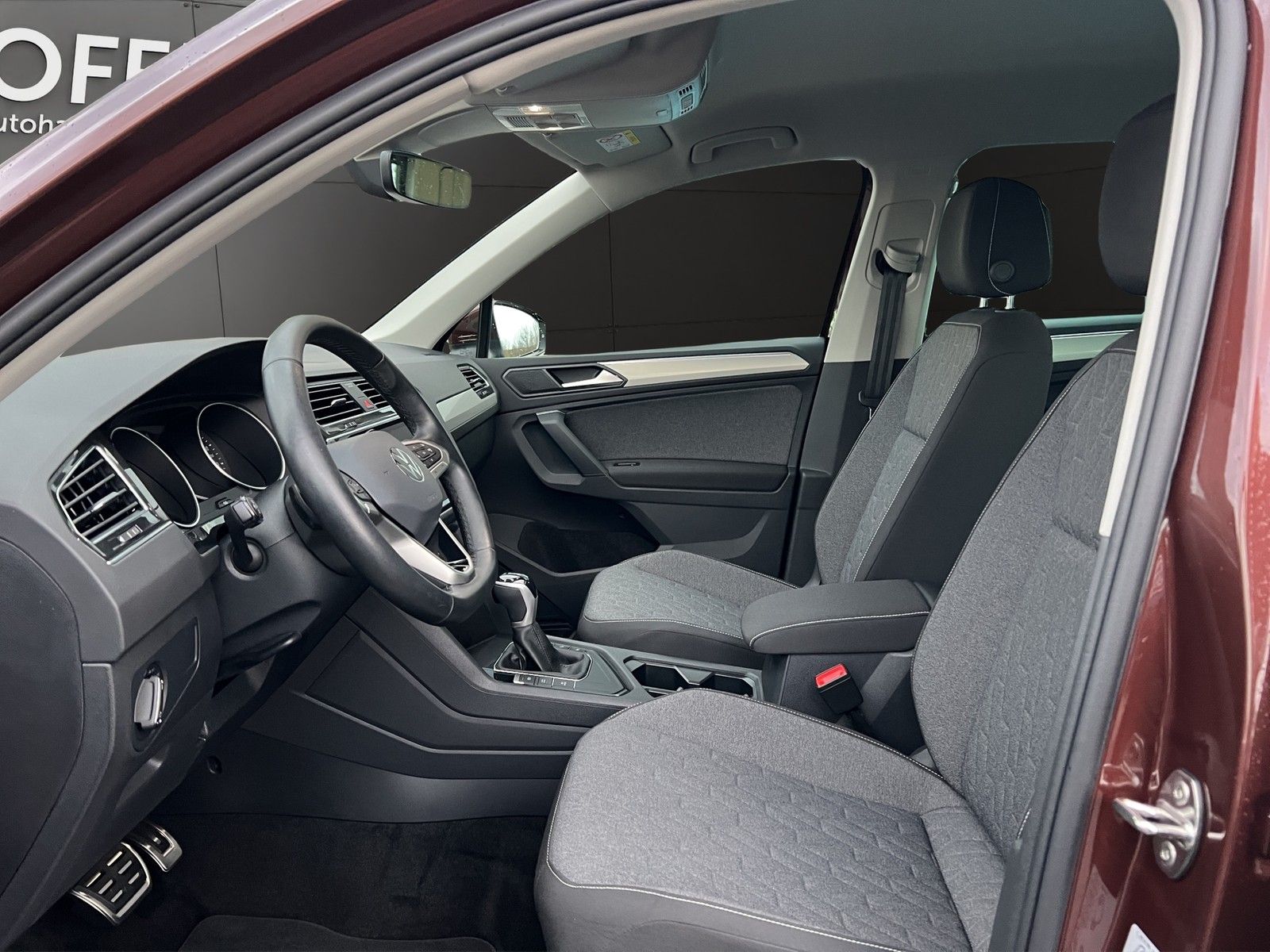 Volkswagen Tiguan 1.5 TSI MOVE DSG - Samsaru's Car Outlet