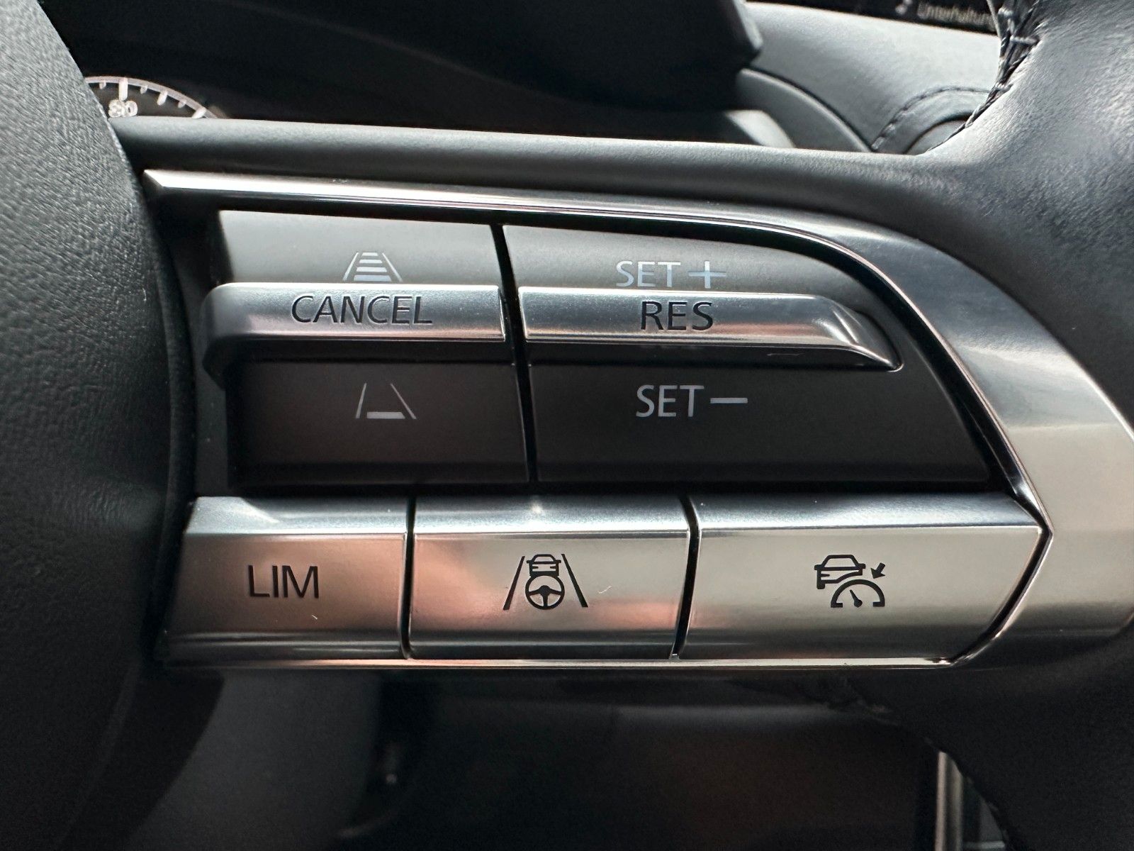 Mazda MX-30 EV Premium-P/MC-P/360°/BOSE/GSD/Garantie