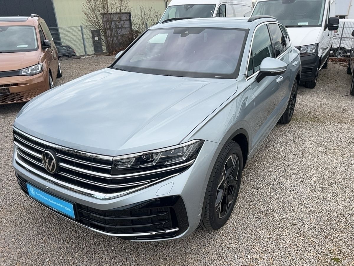 Volkswagen Touareg Elegance TDi - Samsaru's Car Outlet