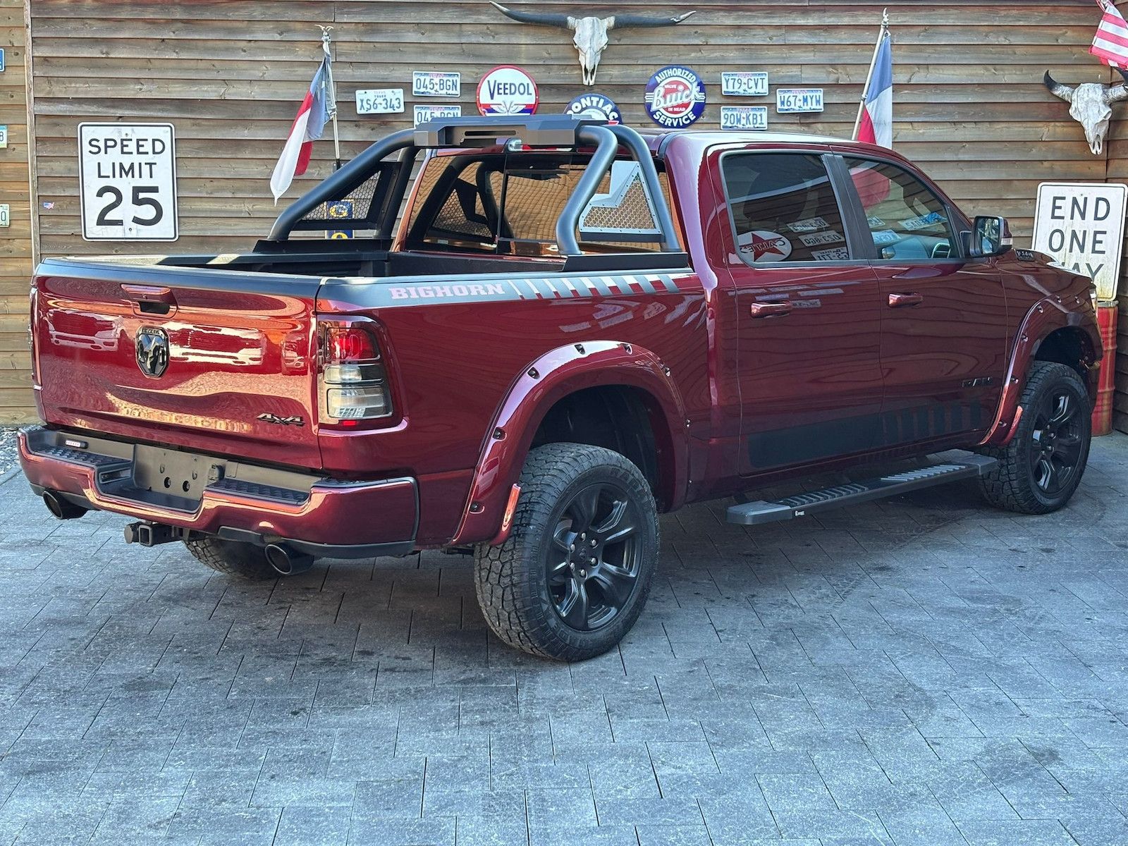 Dodge RAM 1500 5,7L BigHorn Crew Cab LED AHK 4x4
