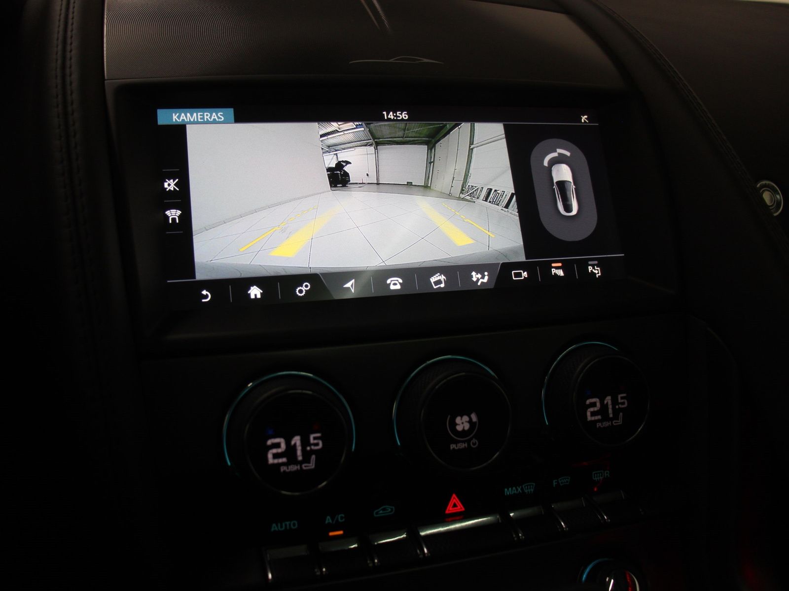 Jaguar F-Type Coupe P575 AWD Aut. R75 DAB LED RFK PDC