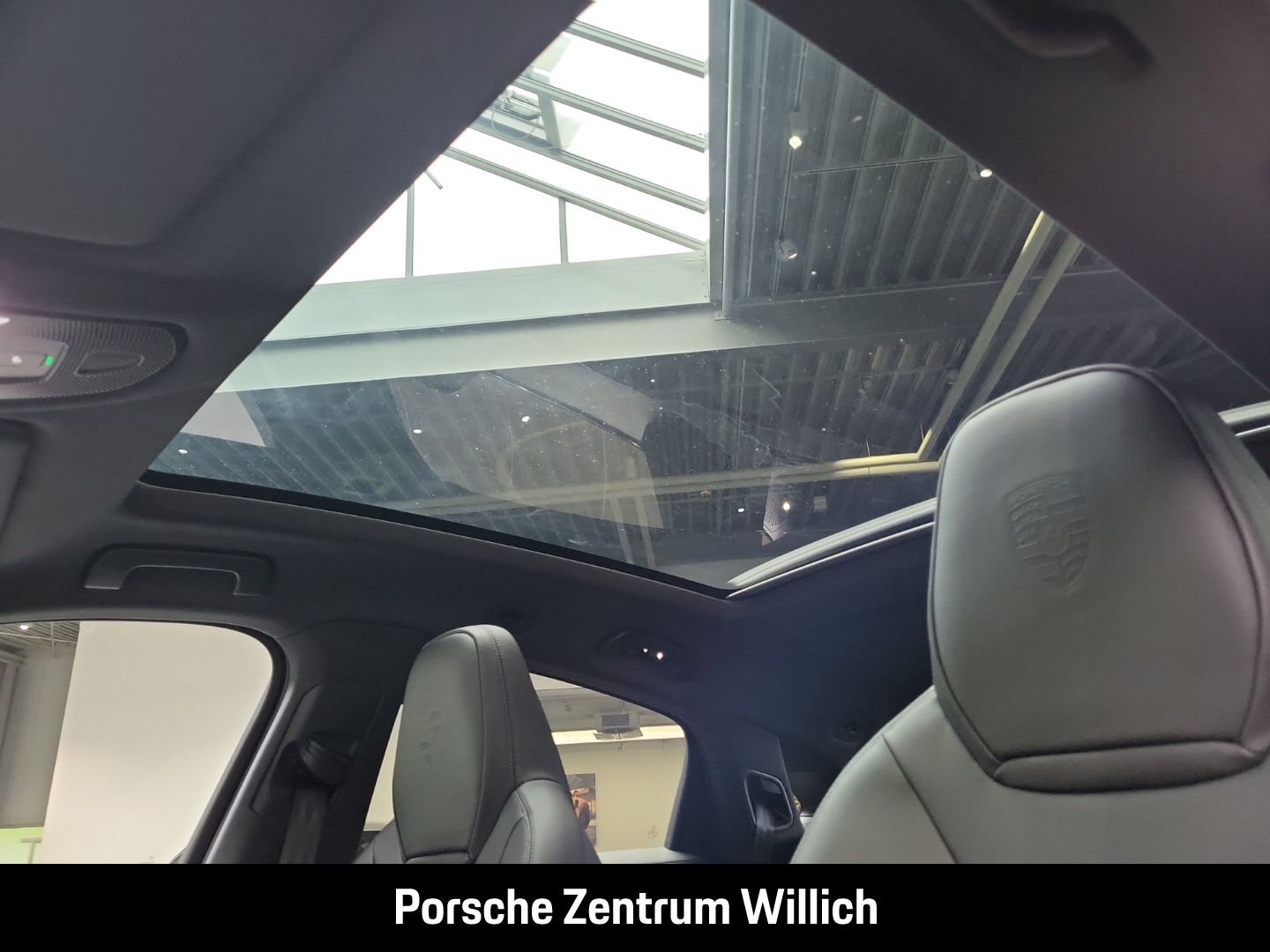 Porsche Cayenne E-Hybrid Coupe BOSE Surround-View LED