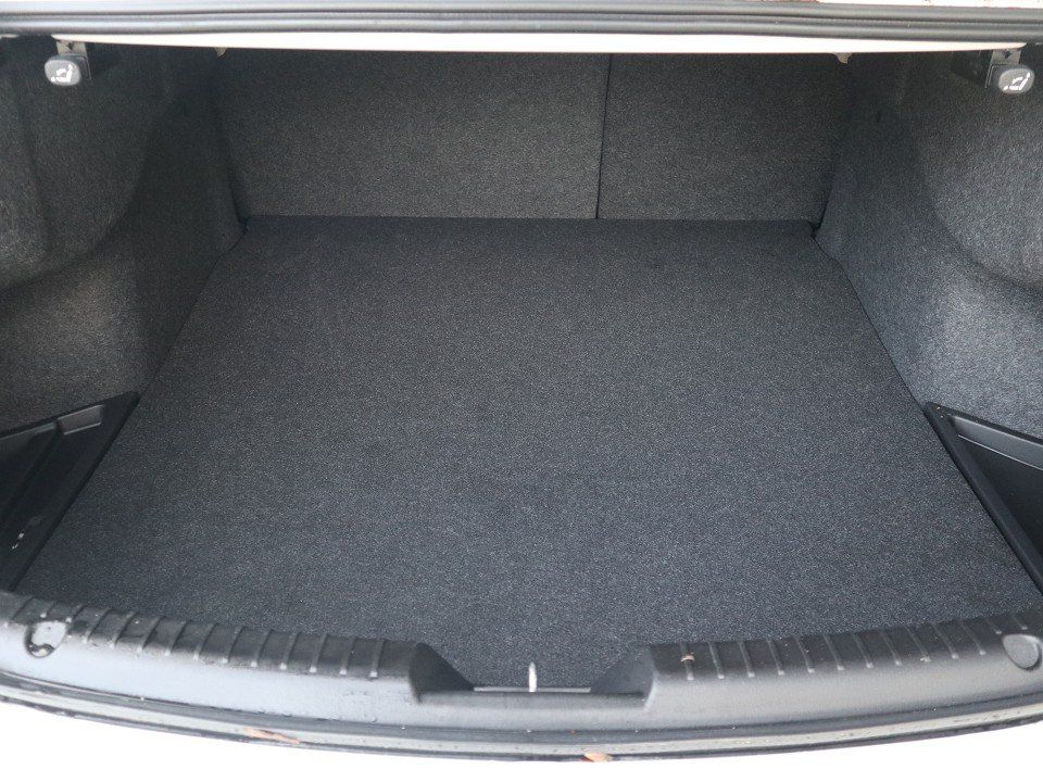 Mazda 6 L Center-Line G-165 AT NAVI ACAA SHZ HUD 360°