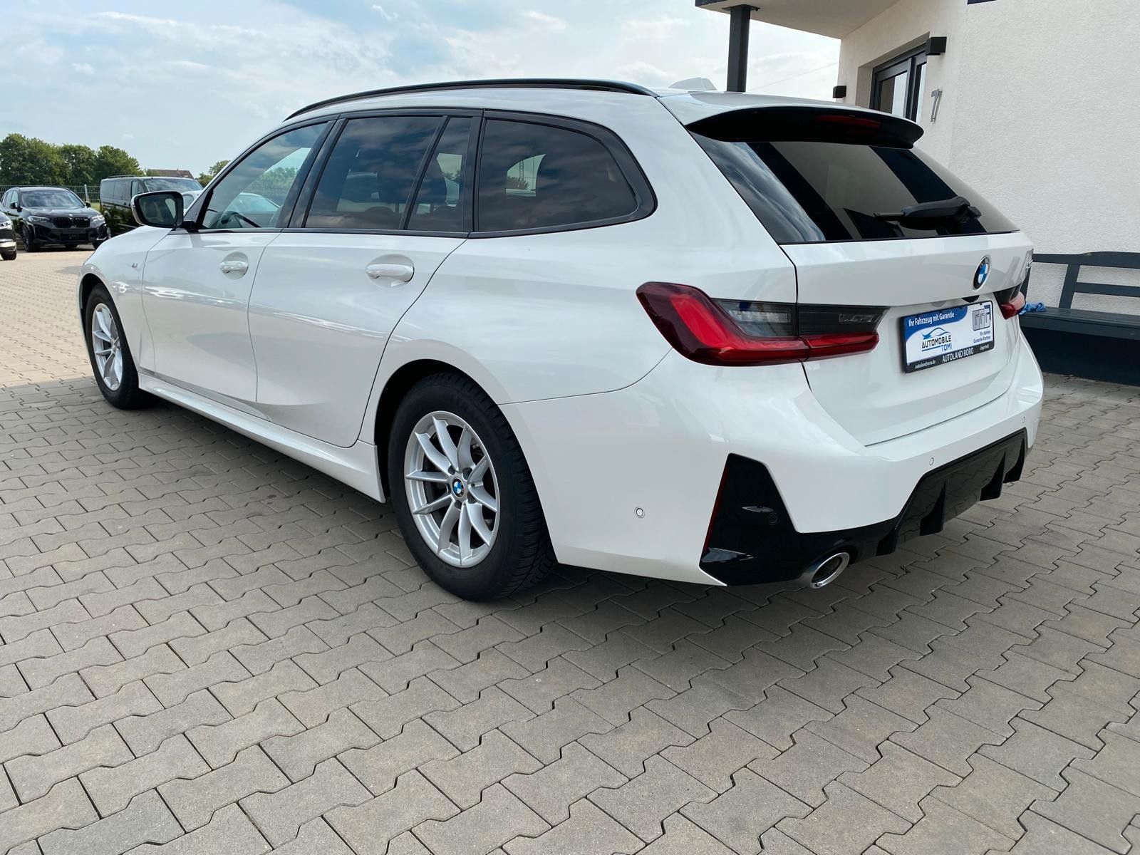 BMW 320 d M Sport - Samsaru's Car Outlet