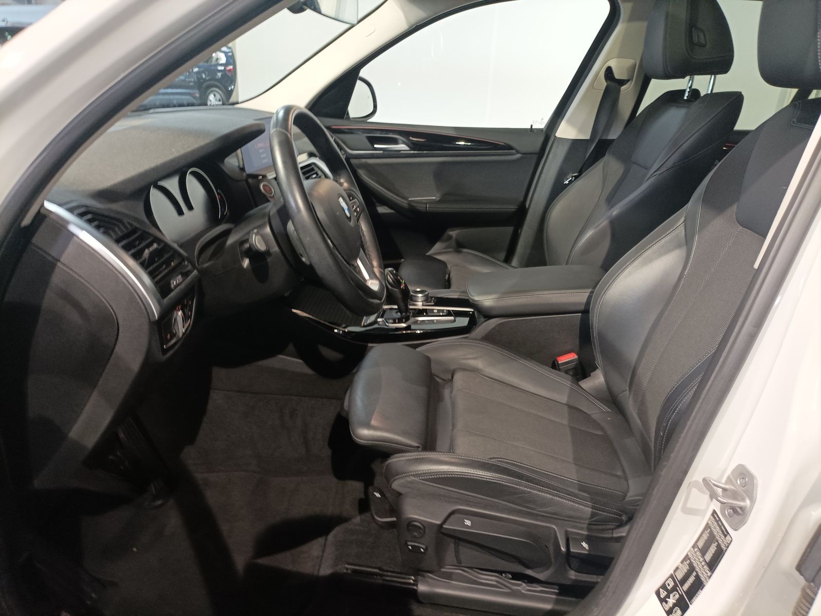 BMW X3 xDrive20i xLine - Samsaru's Car Outlet