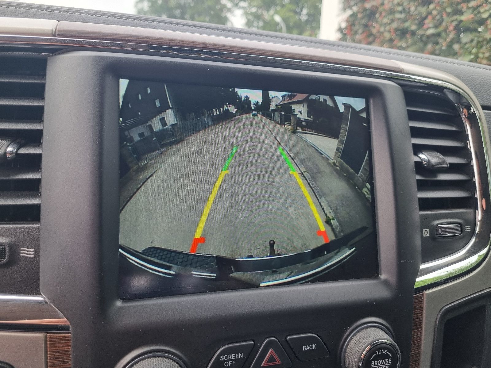 Dodge RAM 1500 5,7V8 Laramie 4x4 CrewCab *1.Hd/GAS/TOP